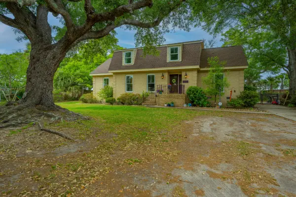 1614 Oak Island Drive Drive, Charleston, SC 29412