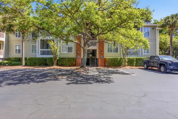 1600 Long Grove Drive #1025, Mount Pleasant, SC 29464