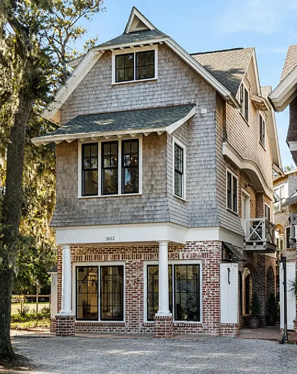 1612 W Paris Avenue, Port Royal, SC 29935