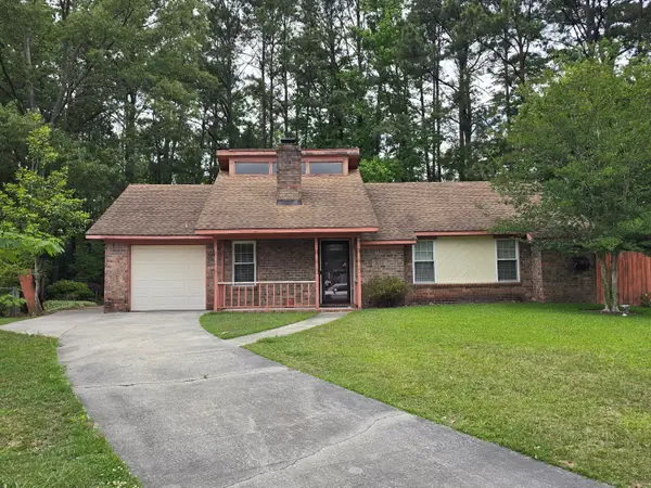 407 Hunt Court, Goose Creek, SC 29445