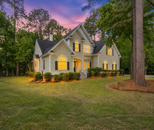 1825 S James Gregarie Road, Mount Pleasant, SC 29466