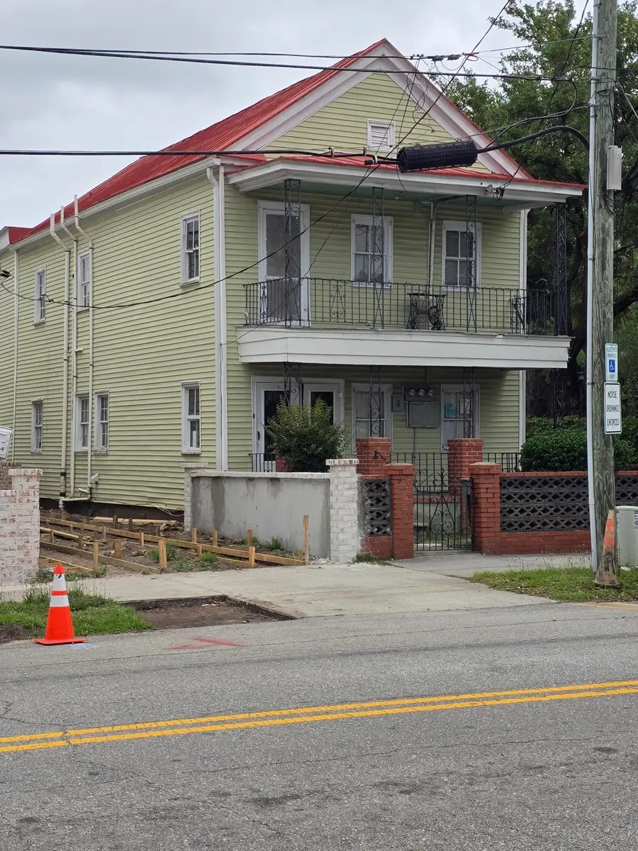 166 President Street, Charleston, SC 29403 - #2