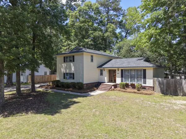 207 Foxcroft Lane, Summerville, SC 29485