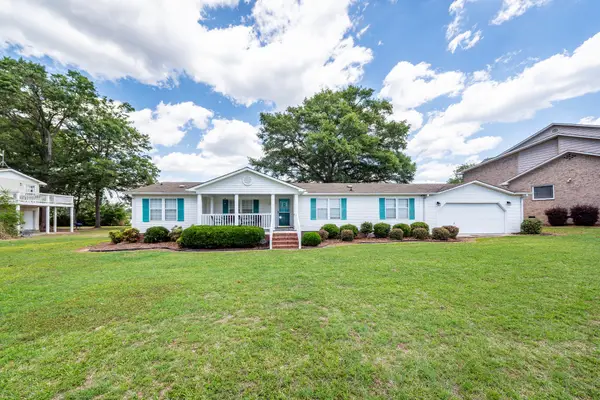 1529 Waters Edge Drive, Summerton, SC 29148