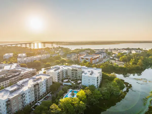 145 Pier View Street #403, Daniel Island, SC 29492