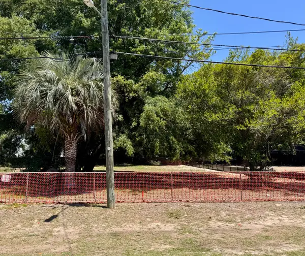 734 Kent Street, Mount Pleasant, SC 29464