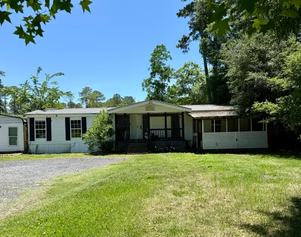 6123 Brown Way, Ravenel, SC 29470
