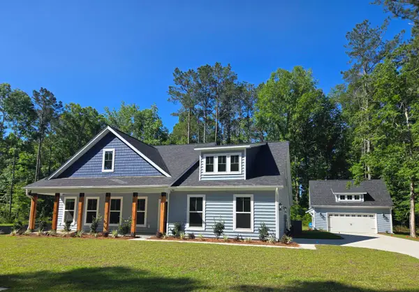 6061 Sourwood Trail, Ridgeville, SC 29472