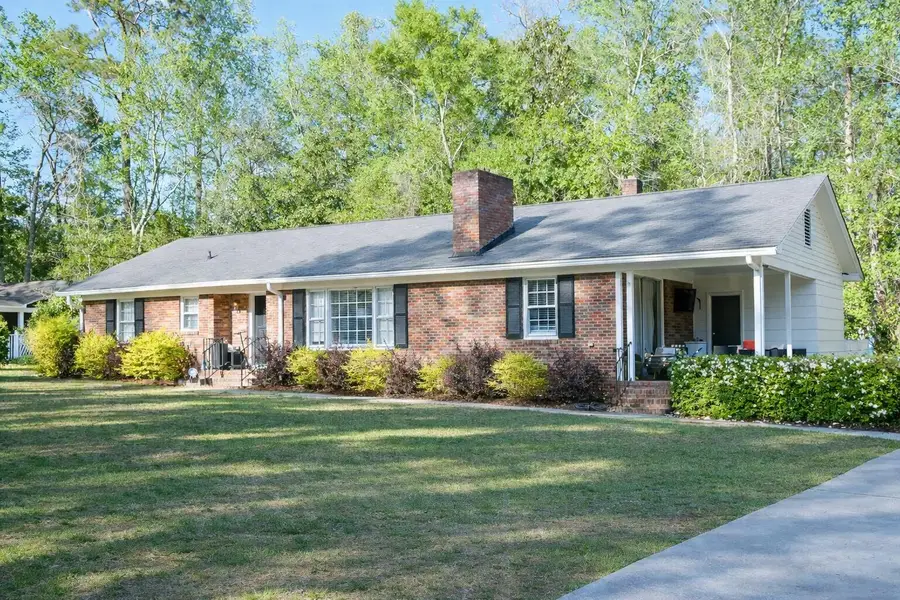 115 Woodlawn Street, Walterboro, SC 29488 - #2