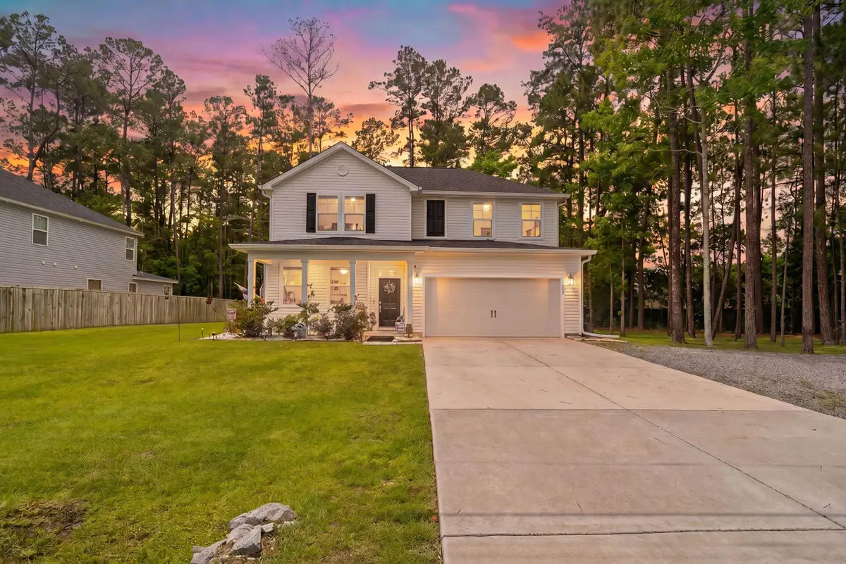 689 W Butternut Road, Summerville, SC 29483 - #1