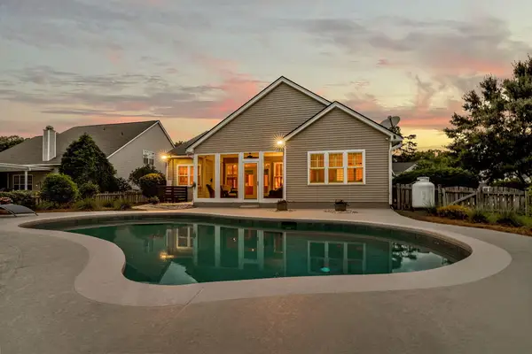 121 Thousand Oaks Court, Summerville, SC 29485