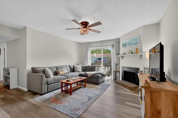 1402 Camp Road #Apt 9g, Charleston, SC 29412