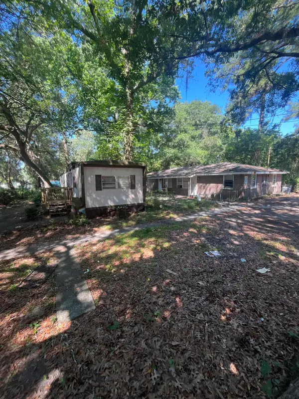 5605 Nelson Street #A & B, North Charleston, SC 29418