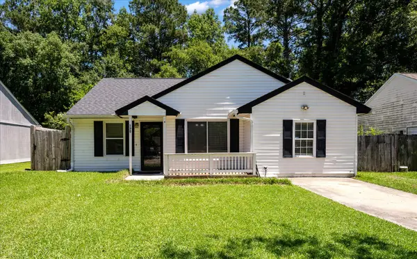 198 Mickler Drive, Ladson, SC 29456