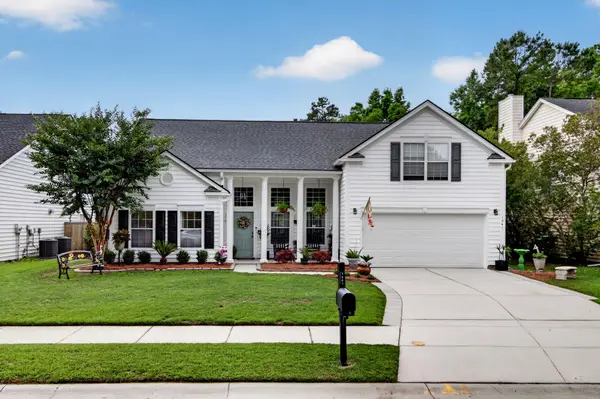 1561 Ashley Garden Boulevard, Charleston, SC 29414