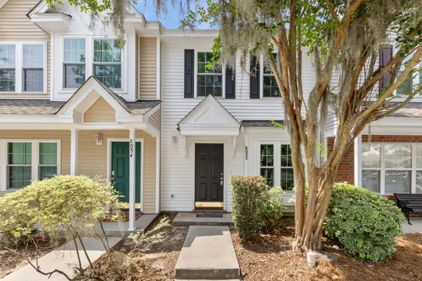 8032 Shadow Oak Drive, North Charleston, SC 29406