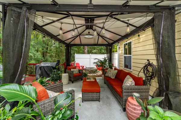 313 Grand Palm Lane, Summerville, SC 29485