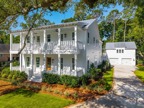914 Lakeview Drive, Mount Pleasant, SC 29464