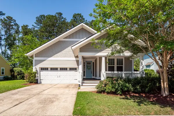 225 Weston Hall Drive, Summerville, SC 29483