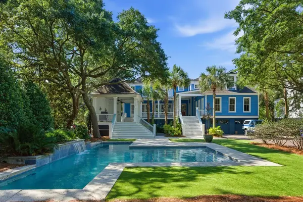 2824 Middle Street, Sullivans Island, SC 29482