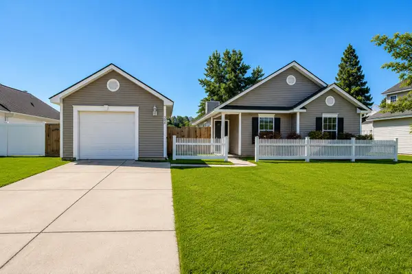 222 Savannah River Drive, Summerville, SC 29485