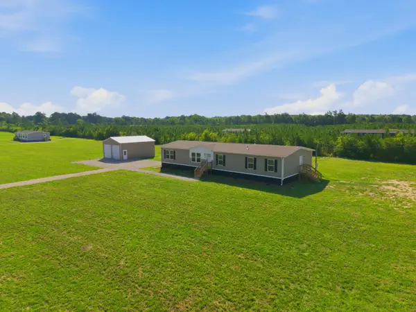 105 Rambling Lane, Cross, SC 29436