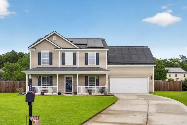 105 Warrell Circle, Summerville, SC 29485