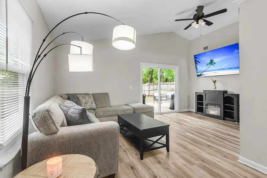 1242 Maryland Drive, Ladson, SC 29456 - #3