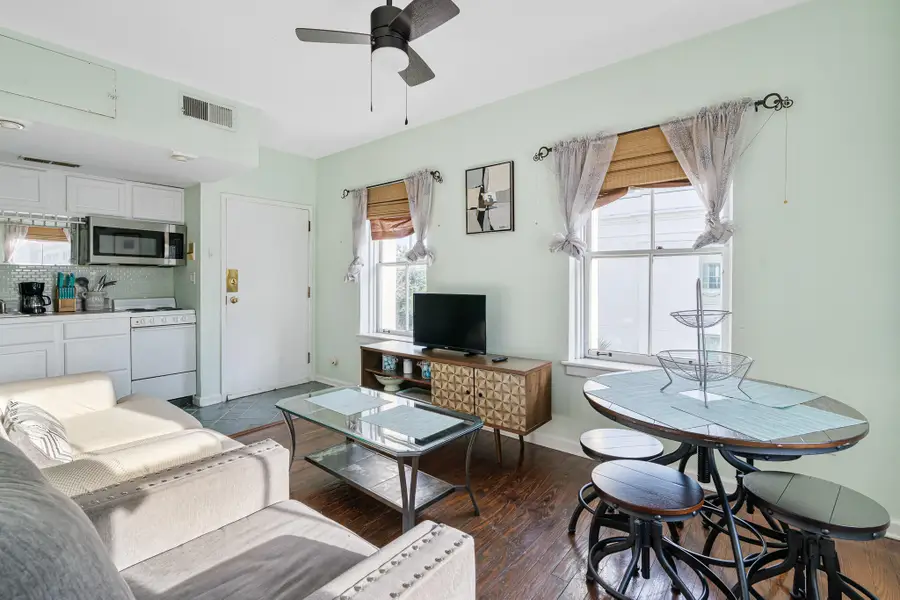54 Wentworth Street #Apt 9, Charleston, SC 29401 - #3