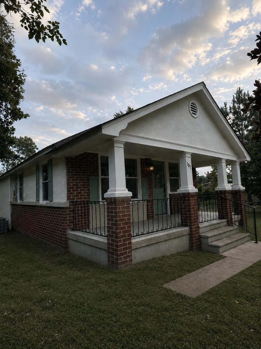 107 Grant Street, Walterboro, SC 29488 - #1