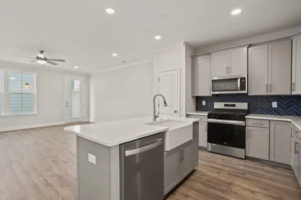 230 Lake Greenwood Boulevard, Greenwood, SC 29649
