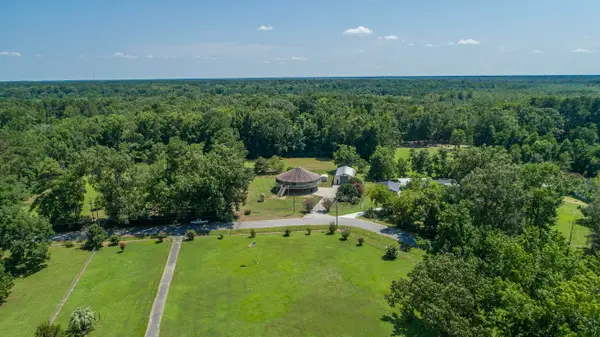 395 Summerset Lane, Summerville, SC 29483