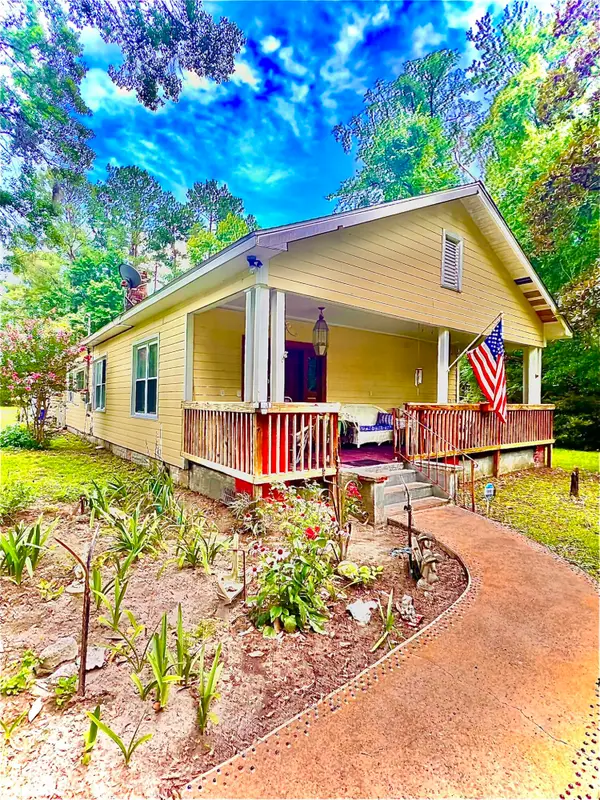 6513 Toogoodoo Road, Meggett, SC 29449