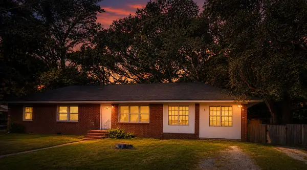 2446 Cherokee Hall Lane, Charleston, SC 29414