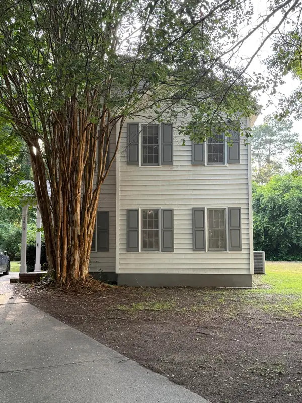 1019 Plantation Court, Mount Pleasant, SC 29464