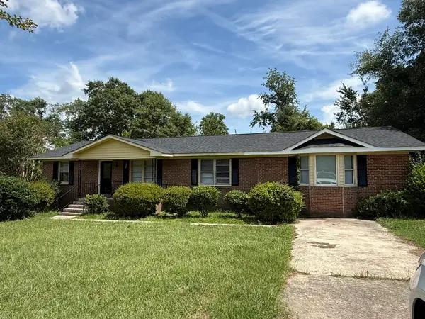 220 Eastwood Circle, Orangeburg, SC 29118
