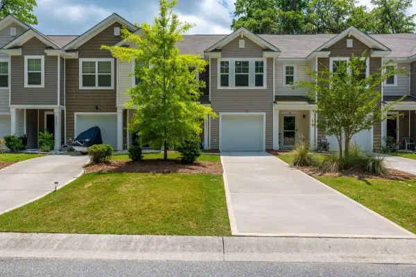 Address Withheld By Seller, North Charleston, SC 29418