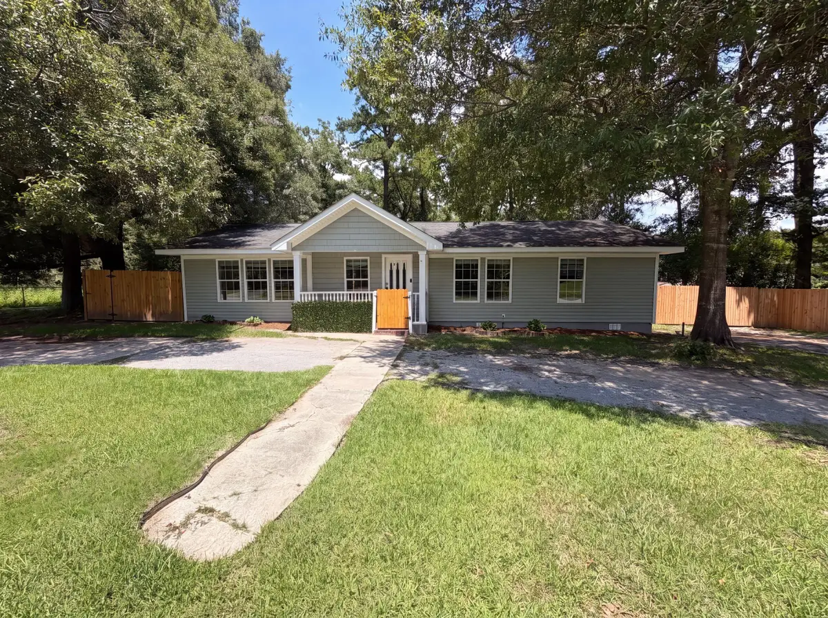829 W 2nd North Street, Summerville, SC 29483 - #1