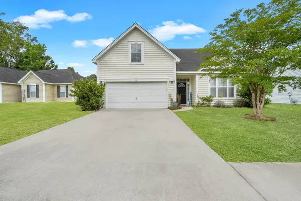 8023 Hyannis Court, North Charleston, SC 29420