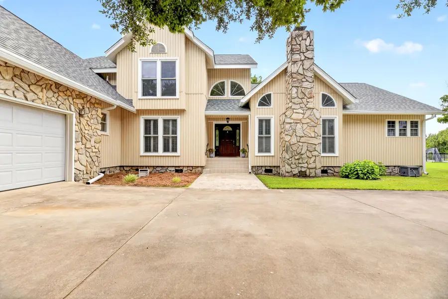 1120 Waters Edge Drive, Summerton, SC 29148 - #2