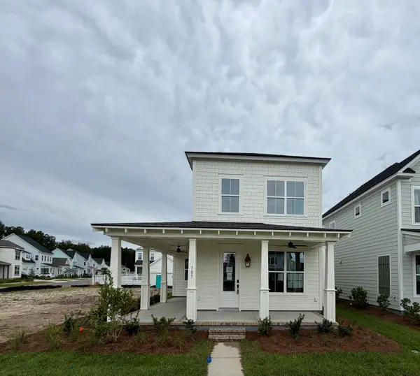 785 Blueway Avenue, Summerville, SC 29486