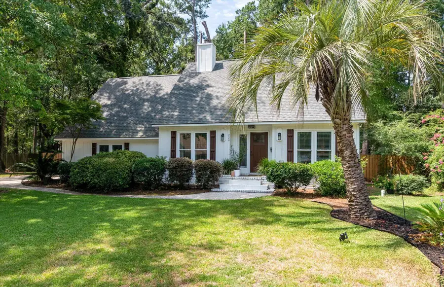 220 Runnymede Lane, Summerville, SC 29485 - #2