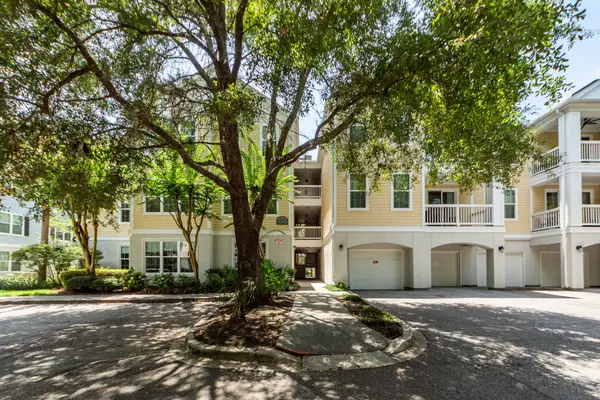 60 Fenwick Hall Allee #227, Johns Island, SC 29455