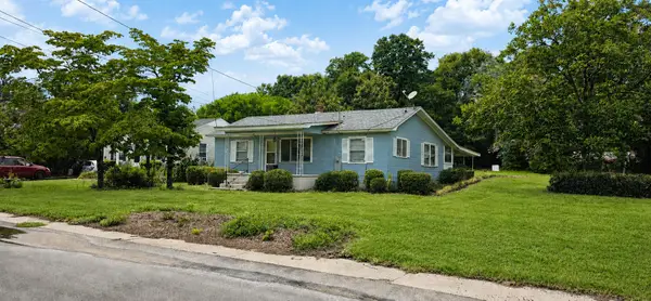 306 E Hampton Street, Elloree, SC 29047