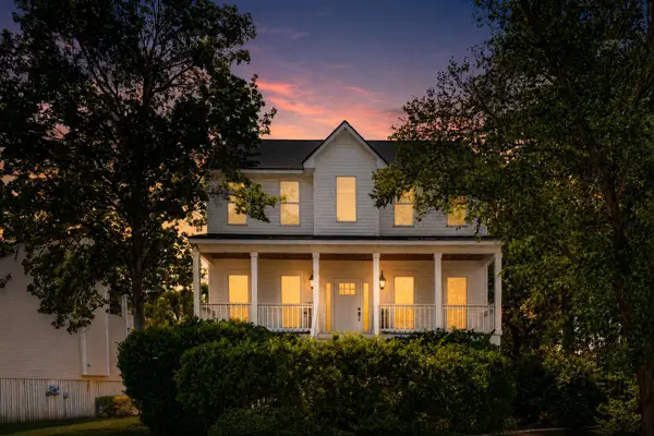 2827 Tradewind Drive, Mount Pleasant, SC 29466