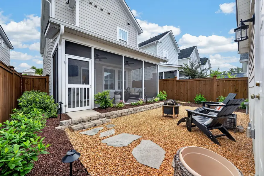 313 Eclipse Street, Summerville, SC 29486 - #2