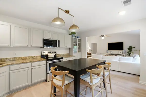 569 Hainsworth Drive, Charleston, SC 29414