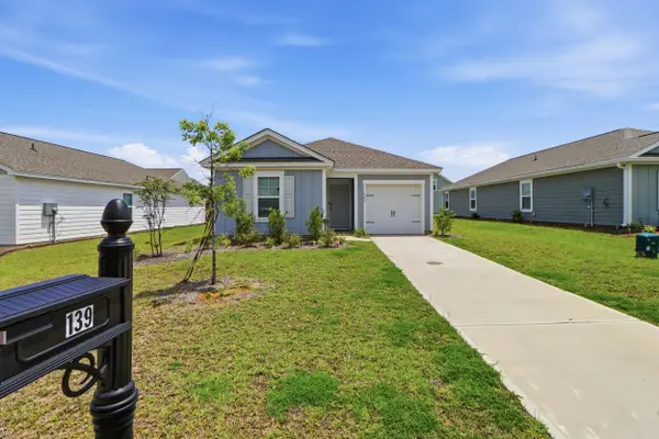 139 Congaree Court, Santee, SC 29142