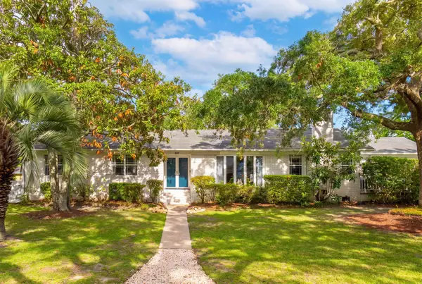 209 Cynthia Lane, Charleston, SC 29407