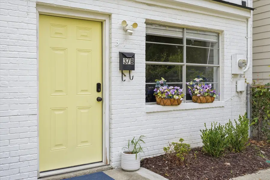 37 F Street #Apt B, Charleston, SC 29403 - #3